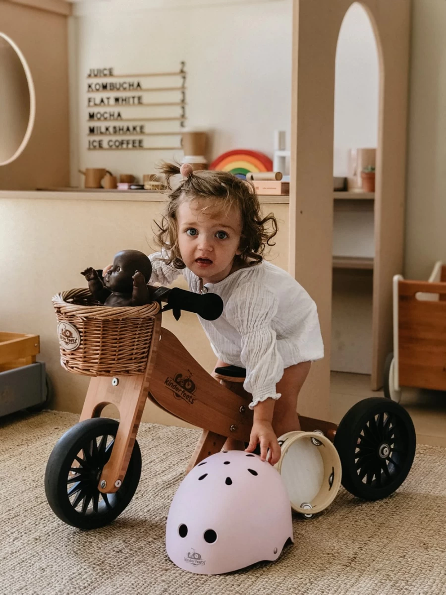 New Kinderfeets Wicker Basket