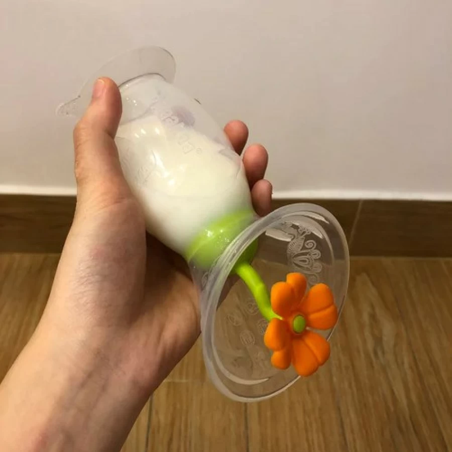 Clearance Haakaa Generation 2 100Ml Breast Pump & Flower Stopper Gift Box