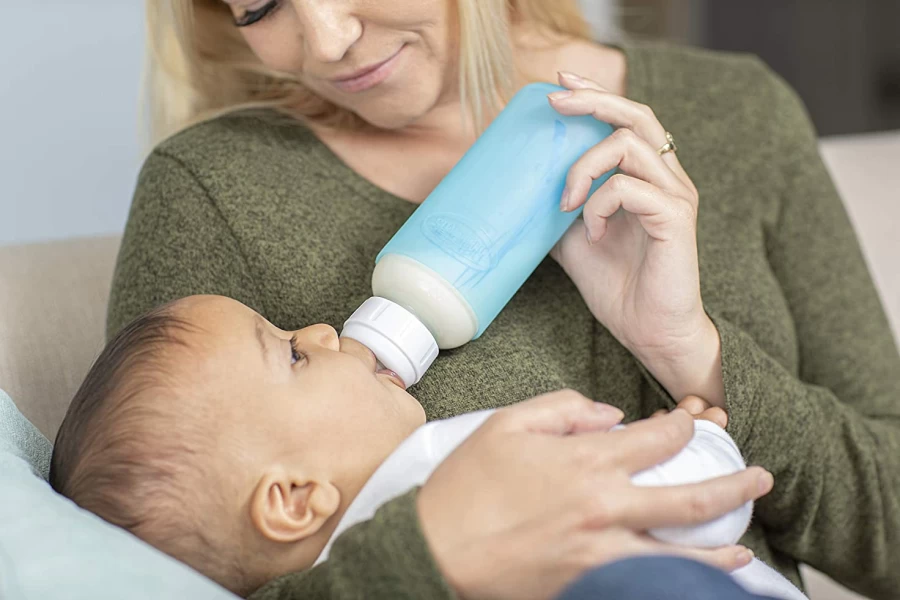 Clearance Dr Browns 250Ml Glass Narrow Neck Feeding Bottle With Level 1 Teat