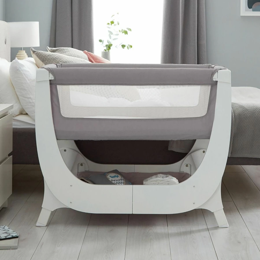 New Shnuggle Air Bedside Bassinet