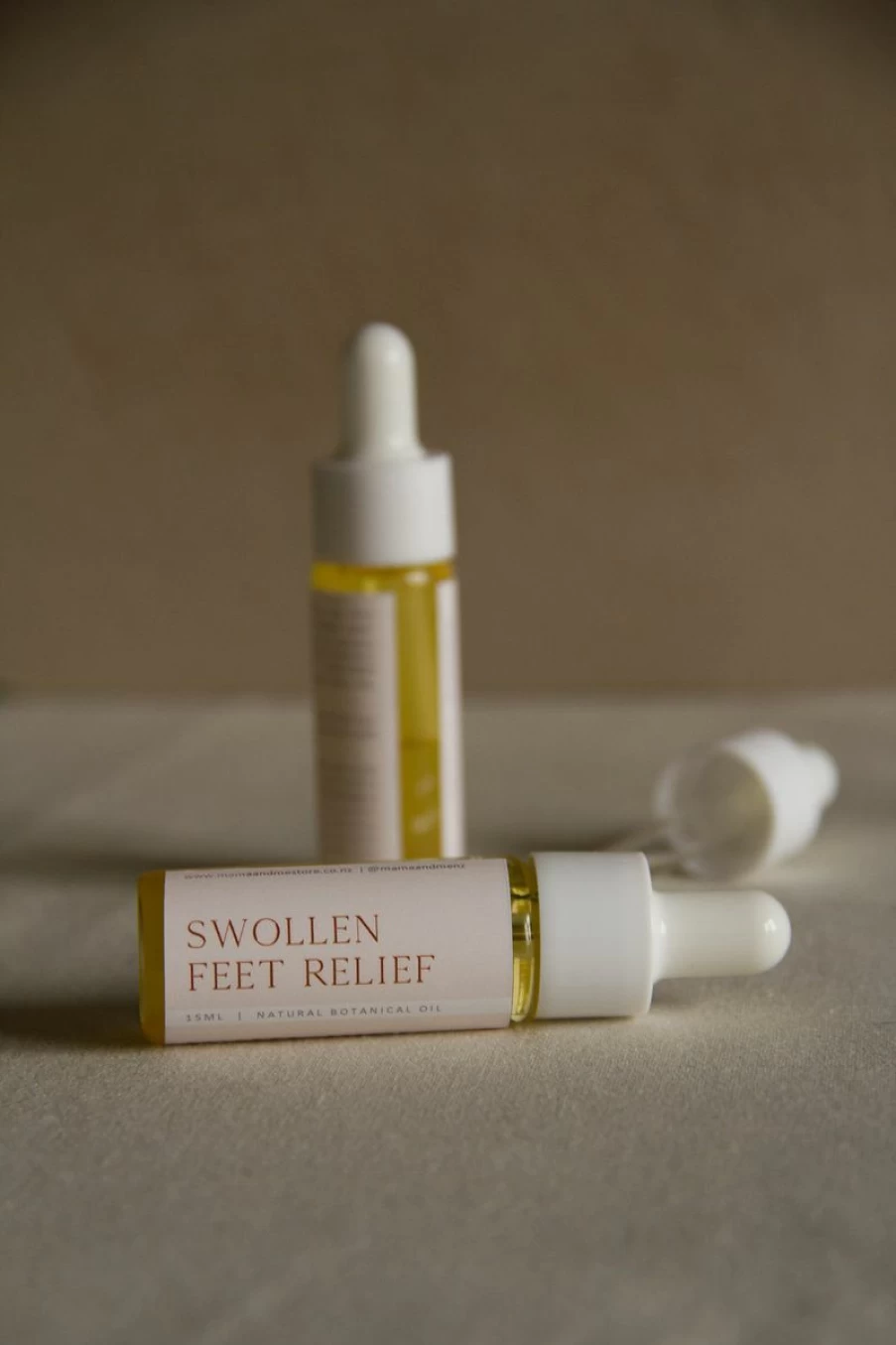 Hot Mama + Me Swollen Feet Relief Botanical Oil 15Ml