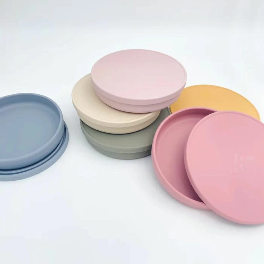 Clearance Petite Eats Silicone Plate With Lid