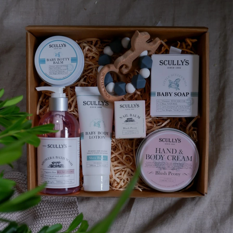 Best Scullys Baby & Mum Gift Box