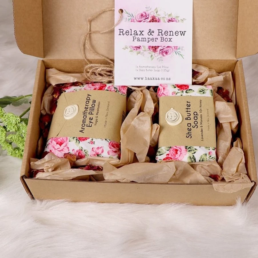 Online Haakaa Eye Pillow & Shea Butter Soap Gift Set